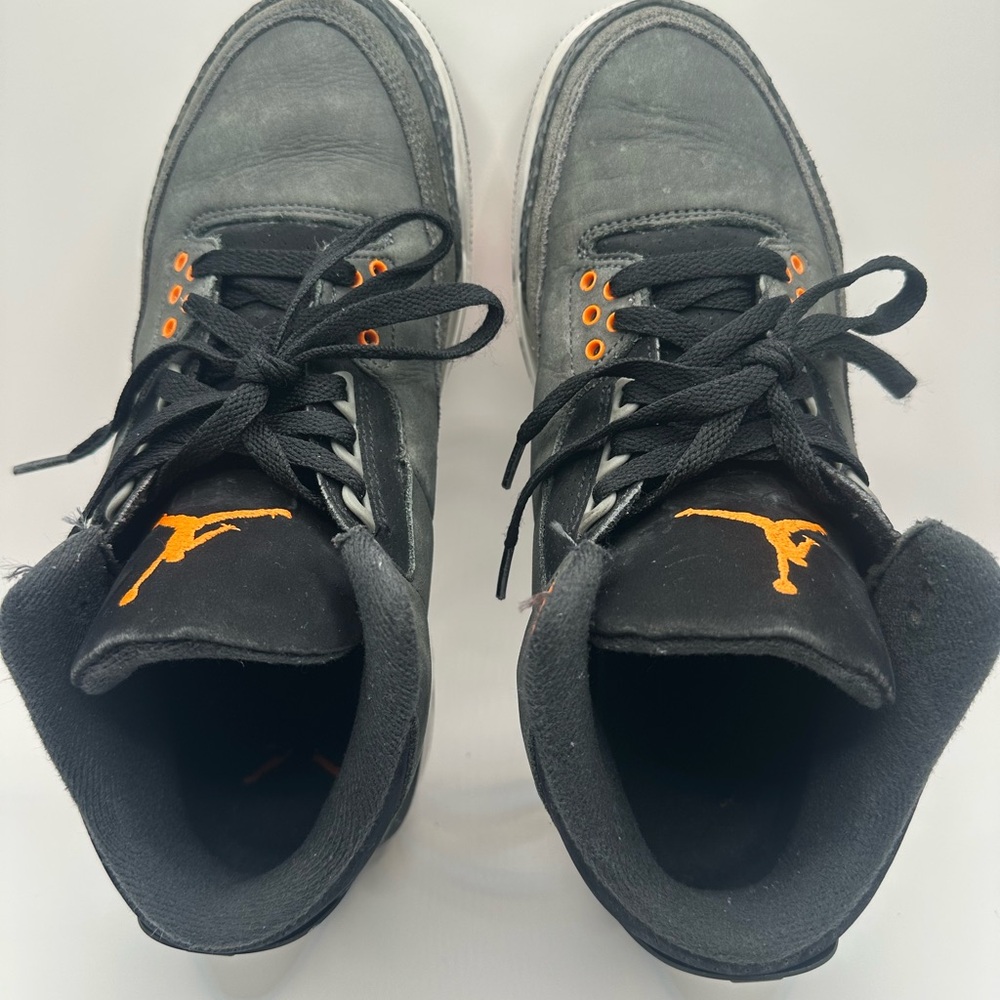 Jordan Shoes Black and Orange - Picture 7 of 9